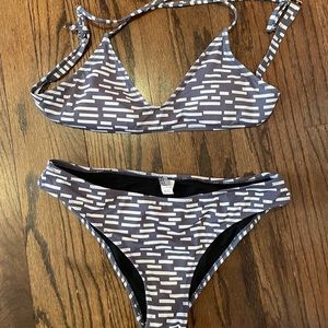 Patterned bikini